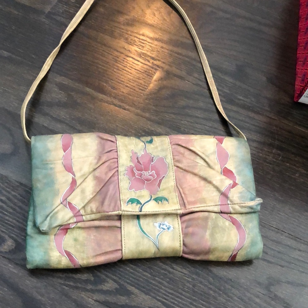 Vintage flower purse!